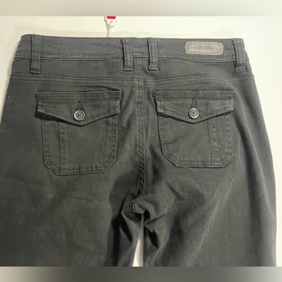 UnionBay Cargo Pants Womens Juniors Size 3 Blaire Black Tapered Leg Zip Pockets - Picture 14 of 16